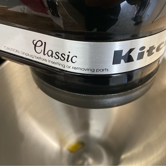 KitchenAid Classic Tilt Head Mixer - Picture 5 of 8